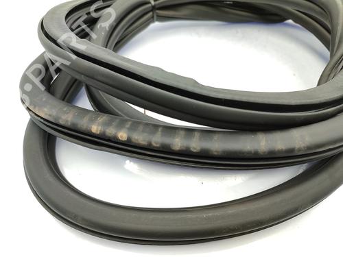 rubber-door-seal-vw-golf-vii-5g1-bq1-be1-be2-2012-2013-2014-2015-2016-2017-2018-2019-2020-2021-23758347 main image