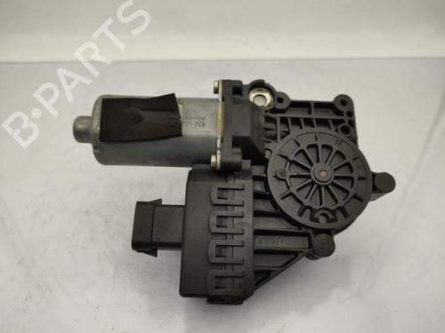 Used Right front window motor Right front window motor OPEL ZAFIRA A MPV (T98) 2.2 DTI 16V (F75) (125 hp) 23740516 23740516