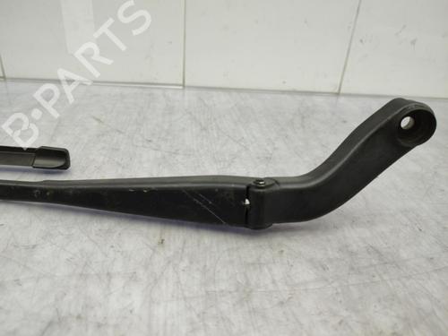 Front windshield wiper arm MERCEDES-BENZ B-CLASS Sports Tourer (W245) B 200 CDI (245.208) | BP23691785C143 