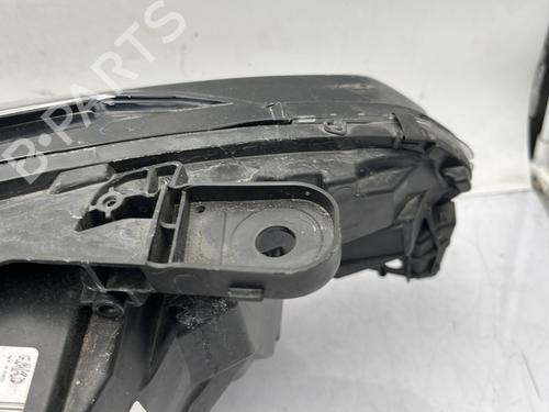 Left headlight RENAULT CLIO V (B7_) 1.5 Blue dCi 85 (B7AG) | BP29839382C28 