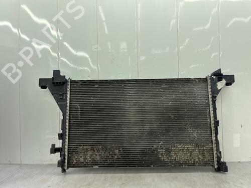 Used Water radiator Water radiator RENAULT MASTER III Van (FV) 2.3 dCi 125 FWD (FV0C, FV0D, FV0G, FV0H, FV0J, FV0K,... (125 hp) 36248671 36248671