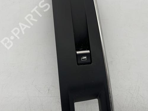 Right front window switch PEUGEOT 3008 II SUV (MC_, MR_, MJ_, M4_) 1.5 BlueHDi 130 | BP31134449I26