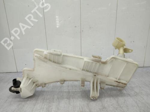 Windscreen washer tank PEUGEOT 3008 II SUV (MC_, MR_, MJ_, M4_) 1.6 BlueHDi 120 | BP23749580C113 