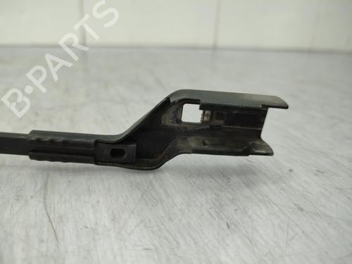 Front windshield wiper arm PEUGEOT 208 I (CA_, CC_) 1.6 HDi / BlueHDi 75 | BP23722257C143 