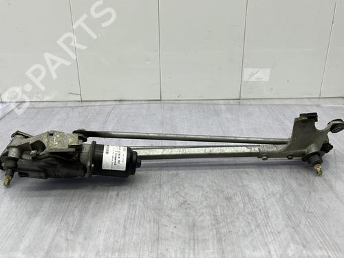 Used Front wiper motor Front wiper motor HONDA CR-V I (RD) 2.0 16V 4WD (RD1, RD3) (128 hp) 23698946 23698946