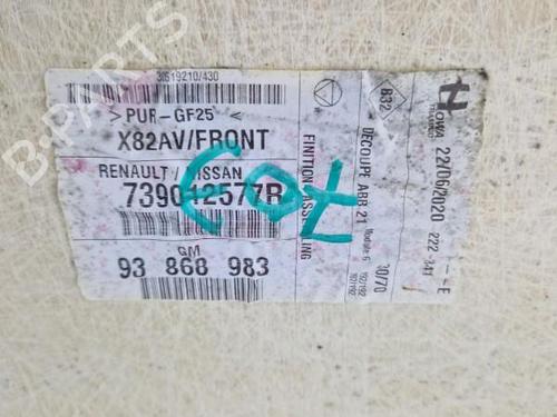 Interiør tag Interiør tag RENAULT TRAFIC III Van (FG_) 2.0 dCi 120 (FGMN) (120 hp) 23749375 23749375