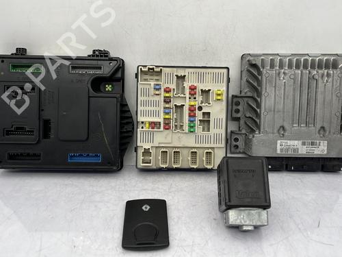 Used Electronic module RENAULT MEGANE III Hatchback (BZ0/1_, B3_) 1.5 dCi (BZ09, BZ0D, BZ1W, BZ29, BZ14) (110 hp) 26905131