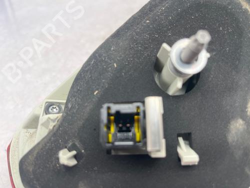 left-tailgate-light-peugeot-2008-i-cu_-2013-36762115 main image