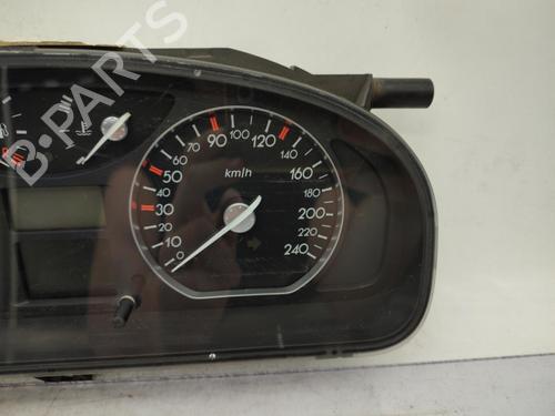 Instrument cluster RENAULT LAGUNA II (BG0/1_) 1.9 dCi (BG08, BG0G) | BP23664272C47 