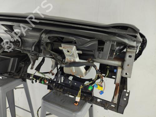 Tableau de bord CITROËN BERLINGO Box Body/MPV (B9) 1.6 HDi 90 16V (90 hp) 23719588