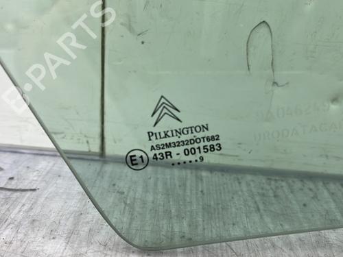 Used Front right door window Front right door window 23756439 23756439
