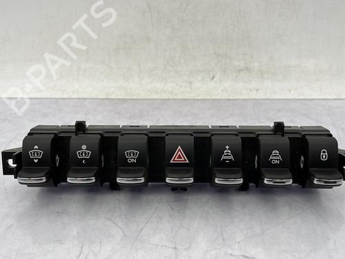 Used Warning switch Warning switch PEUGEOT 3008 I MPV (0U_) 1.6 HDi (109 hp) 26974610 26974610