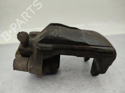 Used Right front brake caliper VW GOLF VII (5G1, BQ1, BE1, BE2) 1.6 TDI (105 hp) 23719667