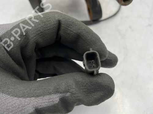 Left front steering knuckle RENAULT MASTER III Van (FV) 2.3 dCi 130 FWD (FV0M, FV0Y, FV0J, FV02, FV03) | BP23755870M25