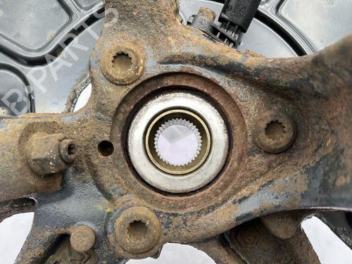 Used Left front steering knuckle Left front steering knuckle SEAT LEON (1P1) 1.9 TDI (105 hp) 23740254 23740254