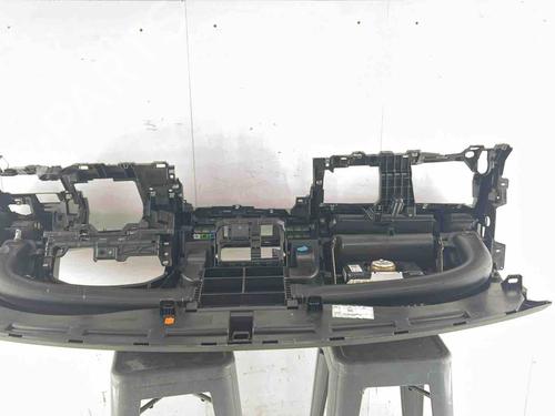 Dashboard Dashboard VW TRANSPORTER T6 Van (SGA, SGH, SHA, SHH) 2.0 TDI (140 hp) 36551667 36551667