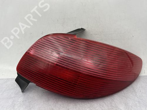 Used Right taillight PEUGEOT 206 Hatchback (2A/C) 1.4 i (75 hp) 31992509