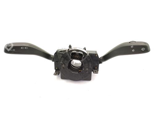 Used Steering column stalk VW POLO (9N_, 9A_) 1.4 TDI (75 hp) 23739459