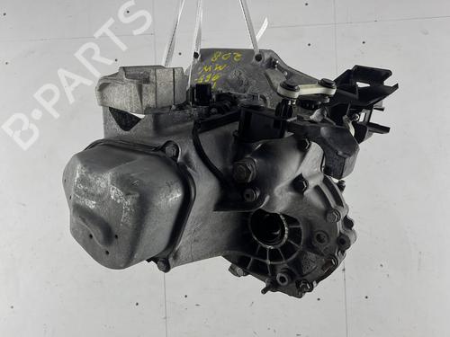 Used Gearbox Gearbox PEUGEOT 208 I (CA_, CC_) 1.2 VTI 82 (82 hp) 33014817 33014817