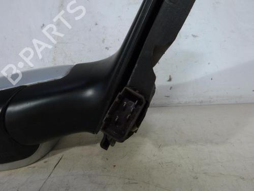 Used Right mirror Right mirror 23666949 23666949