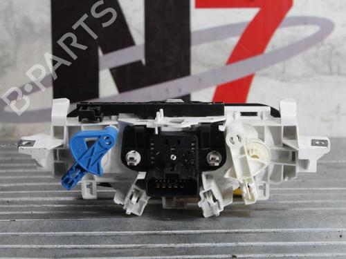 Used Climate control Climate control RENAULT TWINGO II (CN0_) 1.2 16V (CN04, CN0B) (75 hp) 23687867 23687867