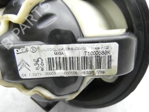 Used Heater blower motor PEUGEOT 308 I (4A_, 4C_) 1.6 HDi (109 hp) 23671217