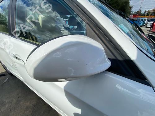 right-mirror-bmw-3-e90-2004-2005-2006-2007-2008-2009-2010-2011-2012-38760266 main image