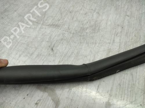 Rubber door seal PEUGEOT 208 II (UB_, UP_, UW_, UJ_) 1.2 PureTech 100 | BP27617471C142 