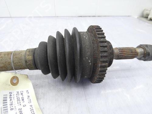 Left front driveshaft PEUGEOT 206 Hatchback (2A/C) 1.4 HDi eco 70 | BP23687022M38 