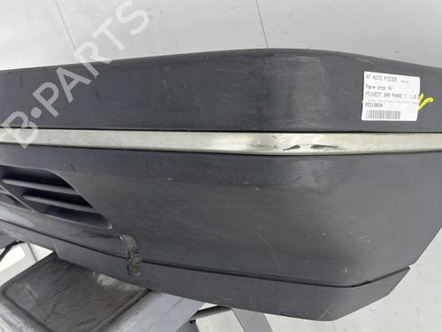 Front bumper PEUGEOT 309 II (3C, 3A) 1.9 Diesel | BP23681482C7 