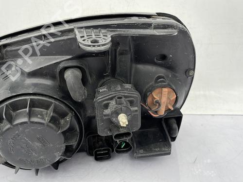 Right headlight HYUNDAI SANTA FÉ I (SM) 2.0 CRDi | BP26645137C29 