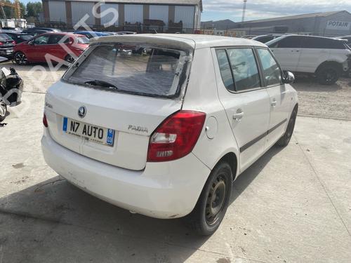 Dashboard SKODA FABIA II (542) 1.6 TDI | BP37079446C46 - Image 19
