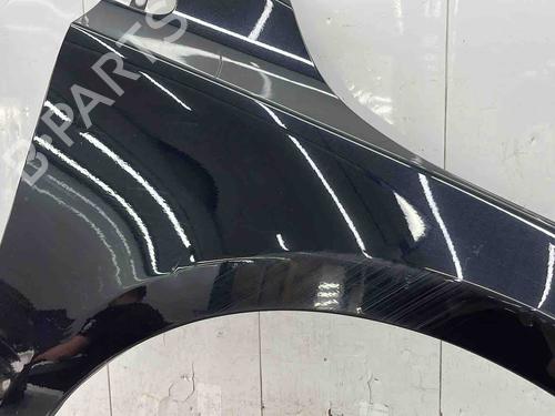 right-front-fenders-volvo-v40-hatchback-525-2012-2013-2014-2015-2016-2017-2018-2019-36551796 main image