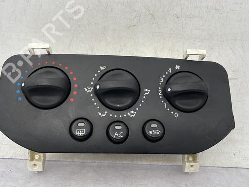 AC Styreenhet / Manøvreringsenhet RENAULT CLIO II (BB_, CB_) 1.2 16V (BB05, BB0W, BB11, BB27, BB2T, BB2U, BB2V, CB05,... (75 hp) 30751039