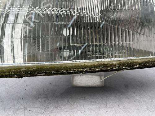 Left headlight PEUGEOT 205 II (20A/C) 1.1 | BP29839407C28