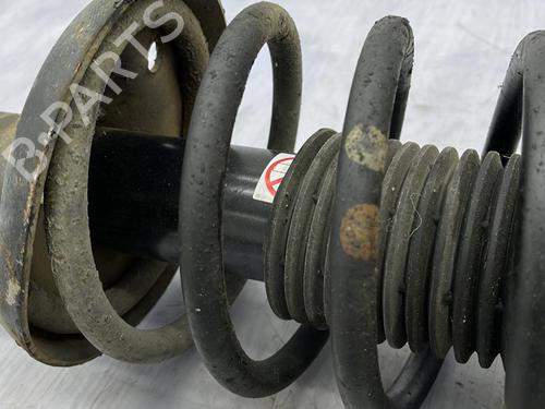 Used Right front shock absorber VW GOLF III (1H1) 1.9 TDI (90 hp) 23703111