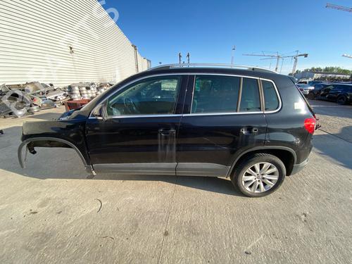 Left tailgate light VW TIGUAN (5N_) 2.0 TDI | BP37531109C79 - Image 71