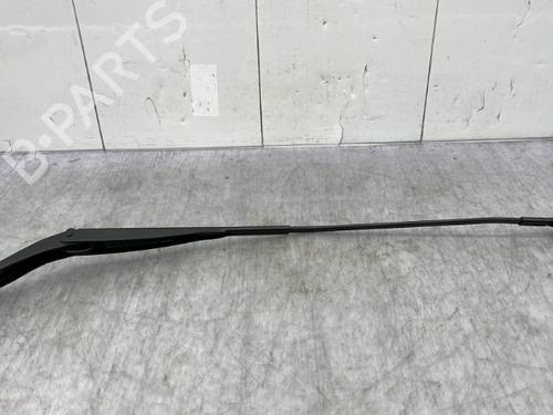Front windshield wiper arm DACIA SANDERO III 1.0 TCe 100 ECO-G | BP23758227C143 