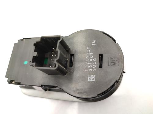 Used Headlight switch Headlight switch OPEL CORSA D (S07) 1.4 (L08, L68) (100 hp) 23757351 23757351