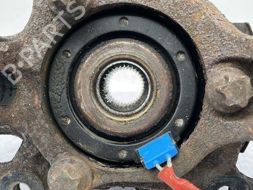 Left front steering knuckle OPEL ZAFIRA A MPV (T98) 2.0 DTI 16V (F75) | BP26039820M25 