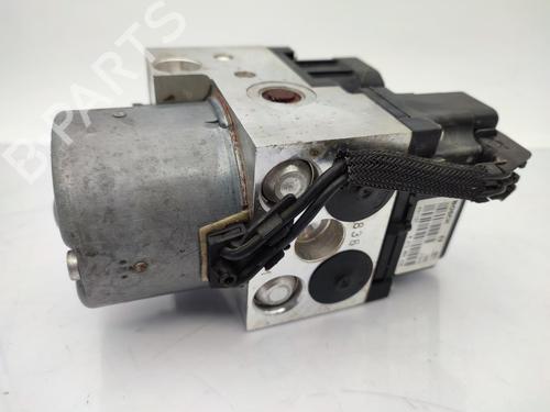 Used ABS pump TOYOTA YARIS (_P1_) 1.3 (SCP12_, SCP13_, SCP12R, SCP13R) (87 hp) 23676722