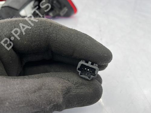 Used Left tailgate light Left tailgate light RENAULT CLIO IV (BH_) 1.2 16V (73 hp) 24400071 24400071