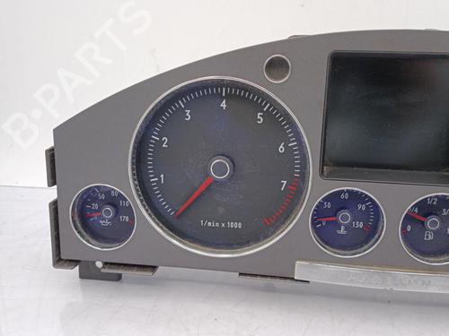 Used Instrument cluster VW PHAETON (3D1, 3D2, 3D3, 3D4, 3D6, 3D7, 3D8, 3D9) 4.2 V8 4motion (335 hp) 23686620