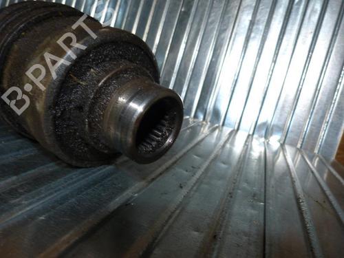 Used Left front driveshaft Left front driveshaft RENAULT 25 (B29_) 2.2 (B29E) (124 hp) 23671135 23671135