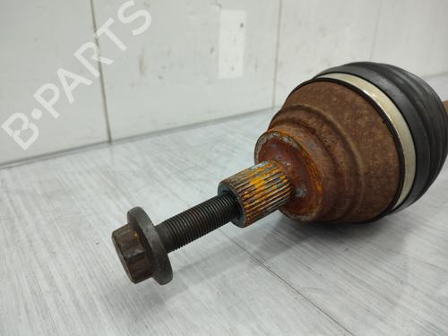 Used Left front driveshaft Left front driveshaft VW TOURAN (1T3) 1.6 TDI (105 hp) 23738807 23738807
