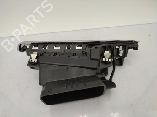 Air vent PEUGEOT 208 I (CA_, CC_) 1.2 VTI 82 | BP23711652I21