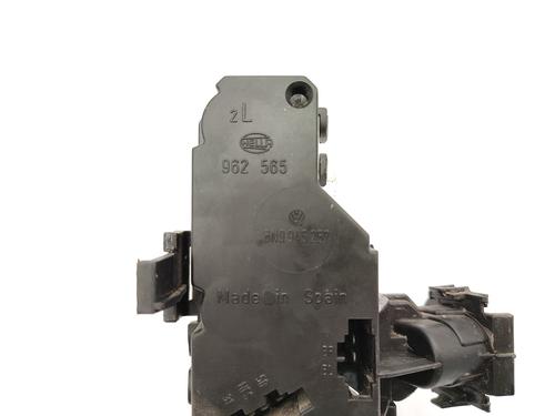 Lamp holder VW POLO III (6N1) 60 1.4 | BP23681682L10 