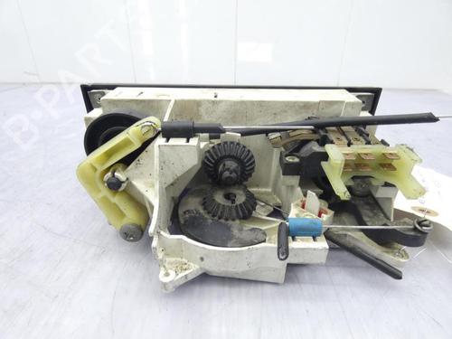 Used Climate control Climate control AUDI 80 B3 Saloon (893, 894, 8A2) 1.8 S (90 hp) 23687264 23687264