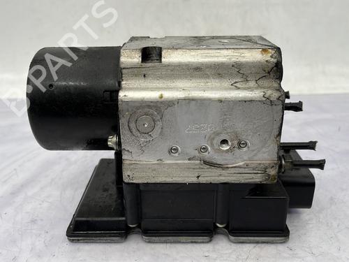 Used ABS pump ALFA ROMEO 159 Sportwagon (939_) 1.9 JTDM 16V (939BXC1B, 939BXC12) (150 hp) 30471254