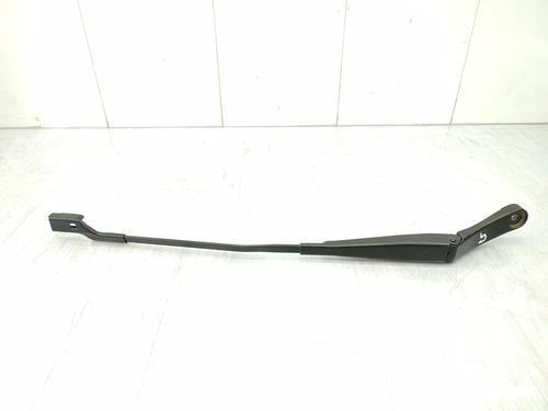 front-windshield-wiper-arm-opel-astra-k-b16-2015-2016-2017-2018-2019-2020-2021-2022-23710130 main image